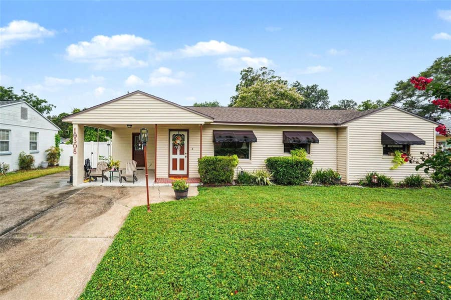 Property photo for 10308 N OAKLEAF AVENUE, Tampa, FL