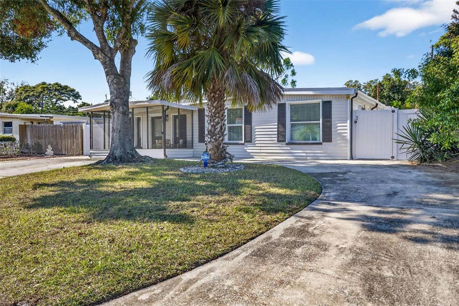 Property photo for 9370 83RD STREET, Seminole, FL