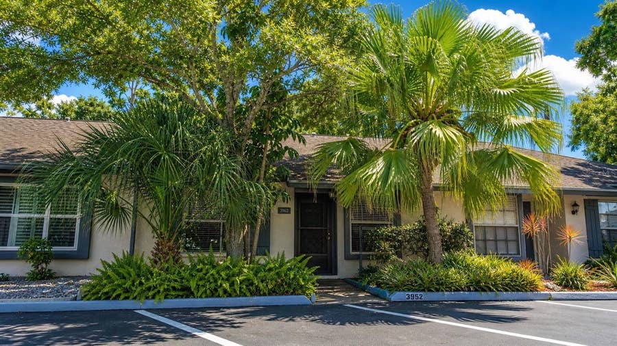 Property photo for 3962 LA COSTA LANE, Largo, FL