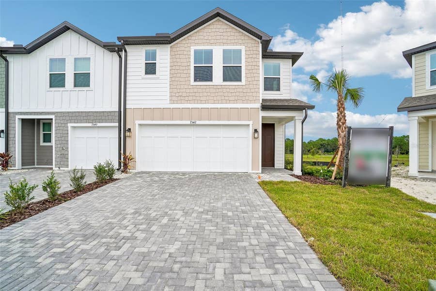 Property photo for 7542 DEER VALLEY CIRCLE, Tampa, FL