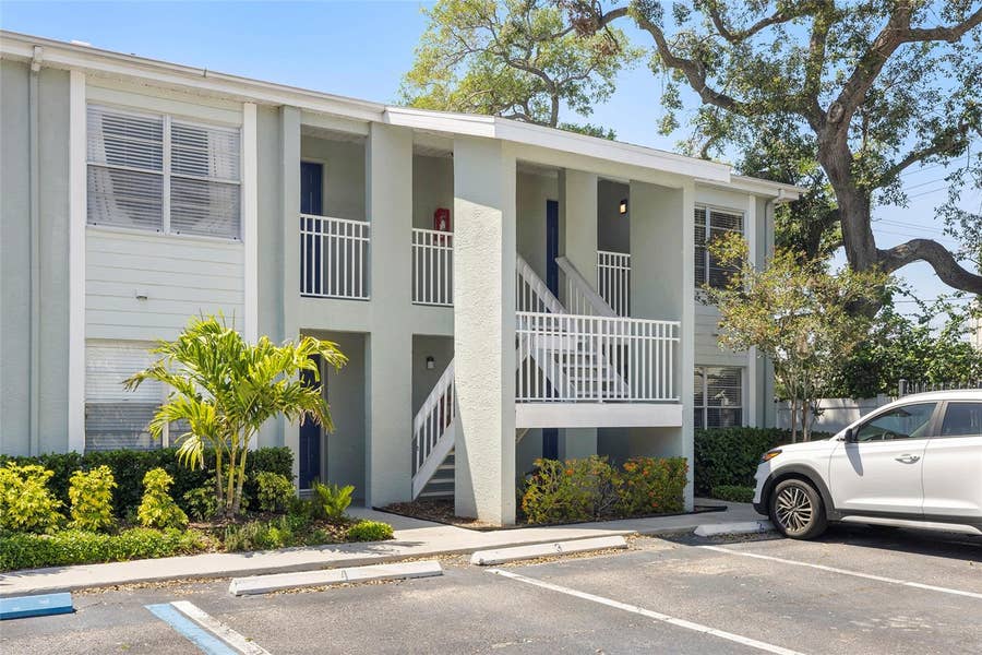 Property photo for 5440 S MACDILL AVENUE, #1L, Tampa, FL