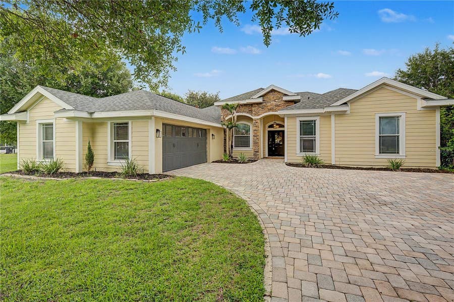 Property photo for 13134 DONE GROVEN DRIVE, Dover, FL