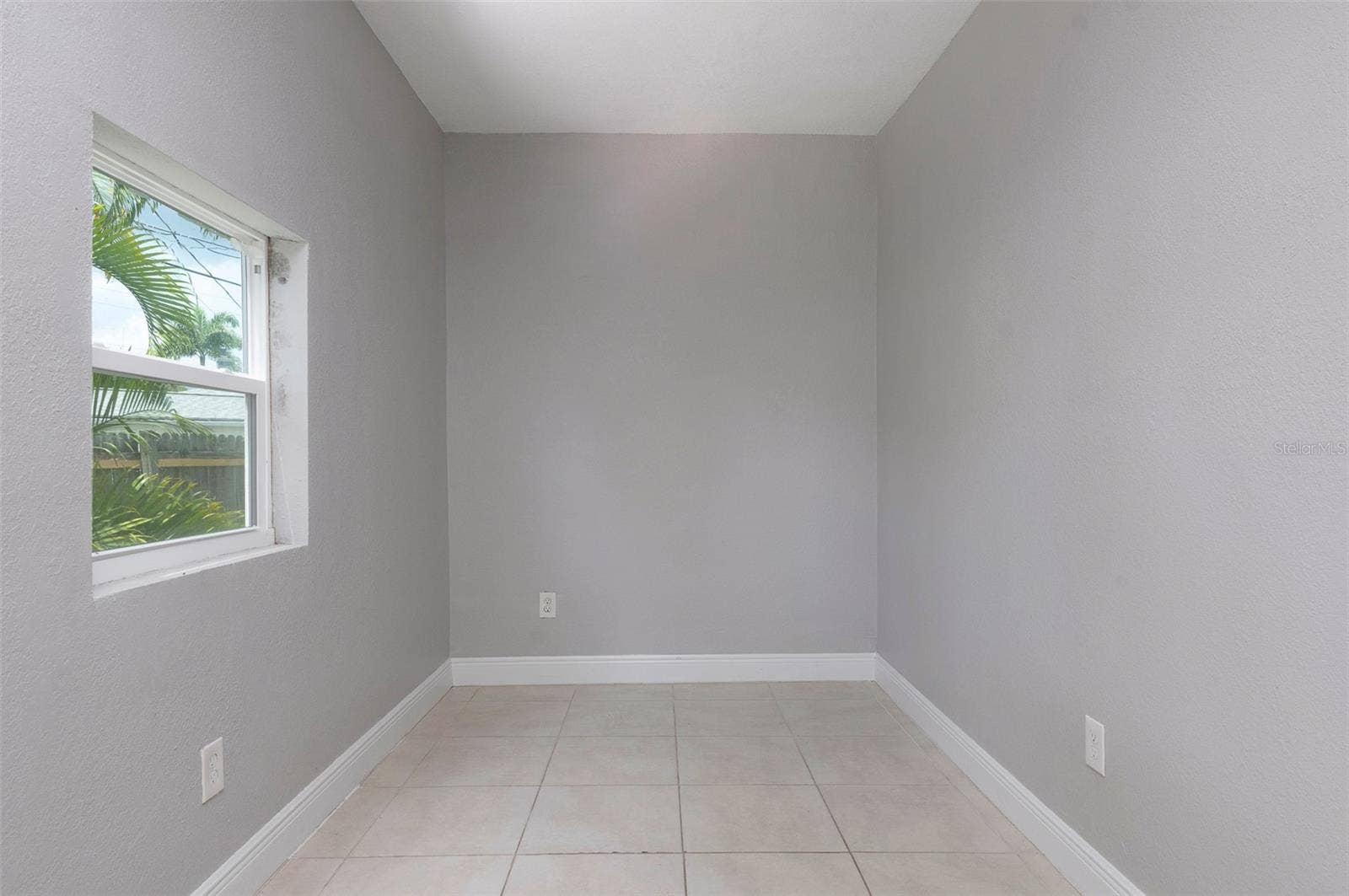 3651 HAINES ROAD N, St Petersburg, FL 33704 3651 HAINES ROAD N, St Petersburg, FL 33704