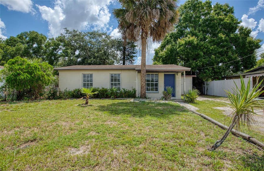 Property photo for Tampa, FL