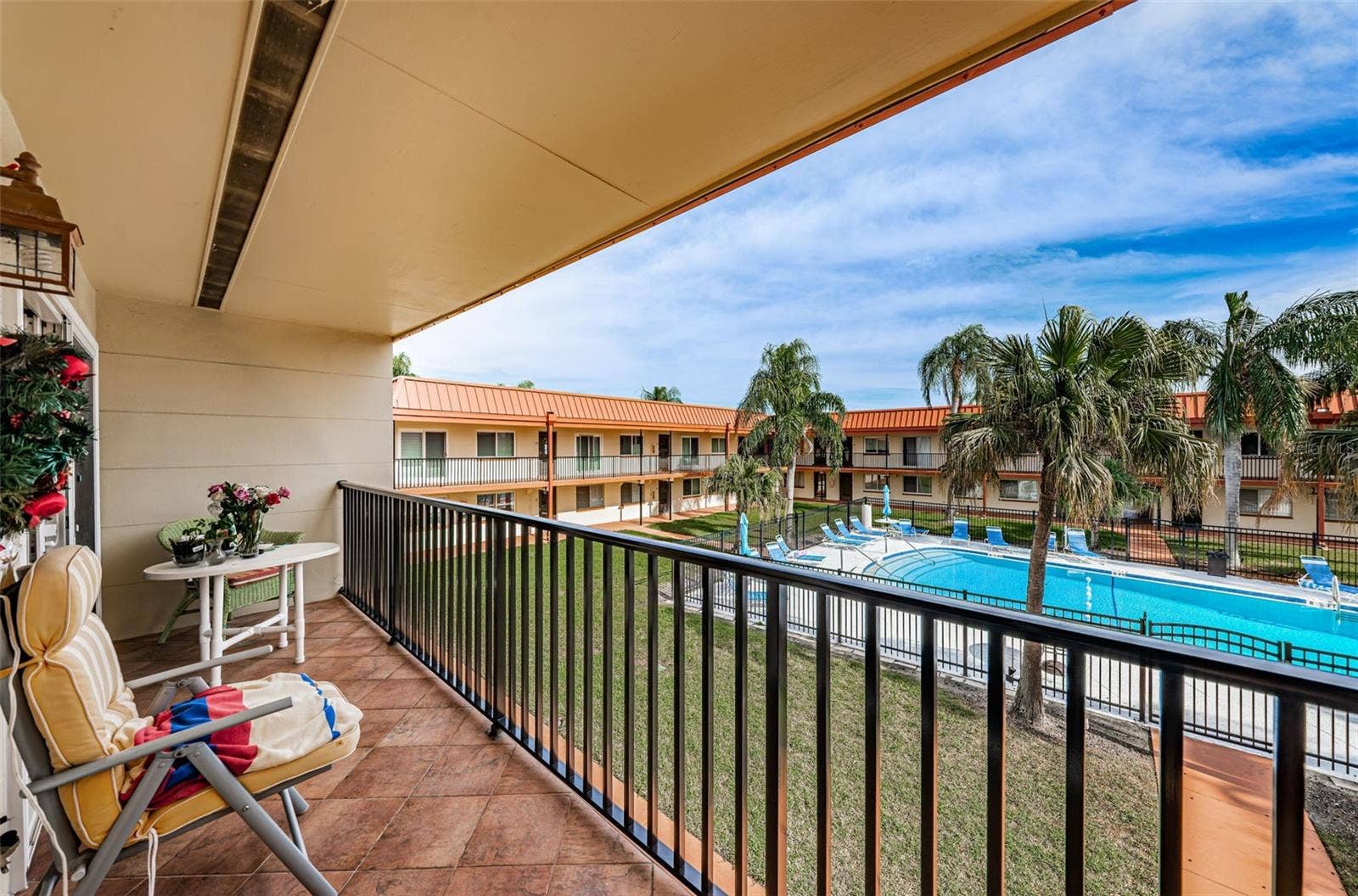 10365 PARADISE BOULEVARD, #16, Treasure Island, FL 33706 10365 PARADISE BOULEVARD, #16, Treasure Island, FL 33706