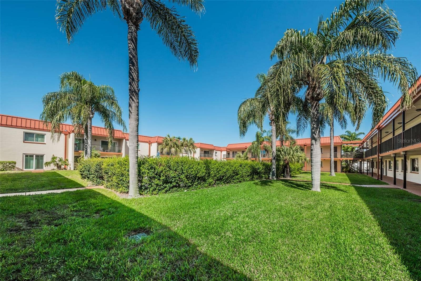 10365 PARADISE BOULEVARD, #16, Treasure Island, FL 33706 10365 PARADISE BOULEVARD, #16, Treasure Island, FL 33706