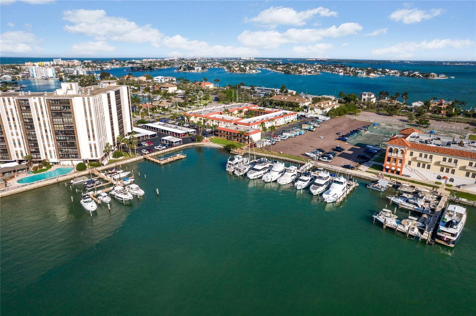 10365 PARADISE BOULEVARD, #16, Treasure Island, FL 33706 10365 PARADISE BOULEVARD, #16, Treasure Island, FL 33706