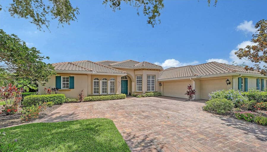 Property photo for 225 PESARO DRIVE, North Venice, FL