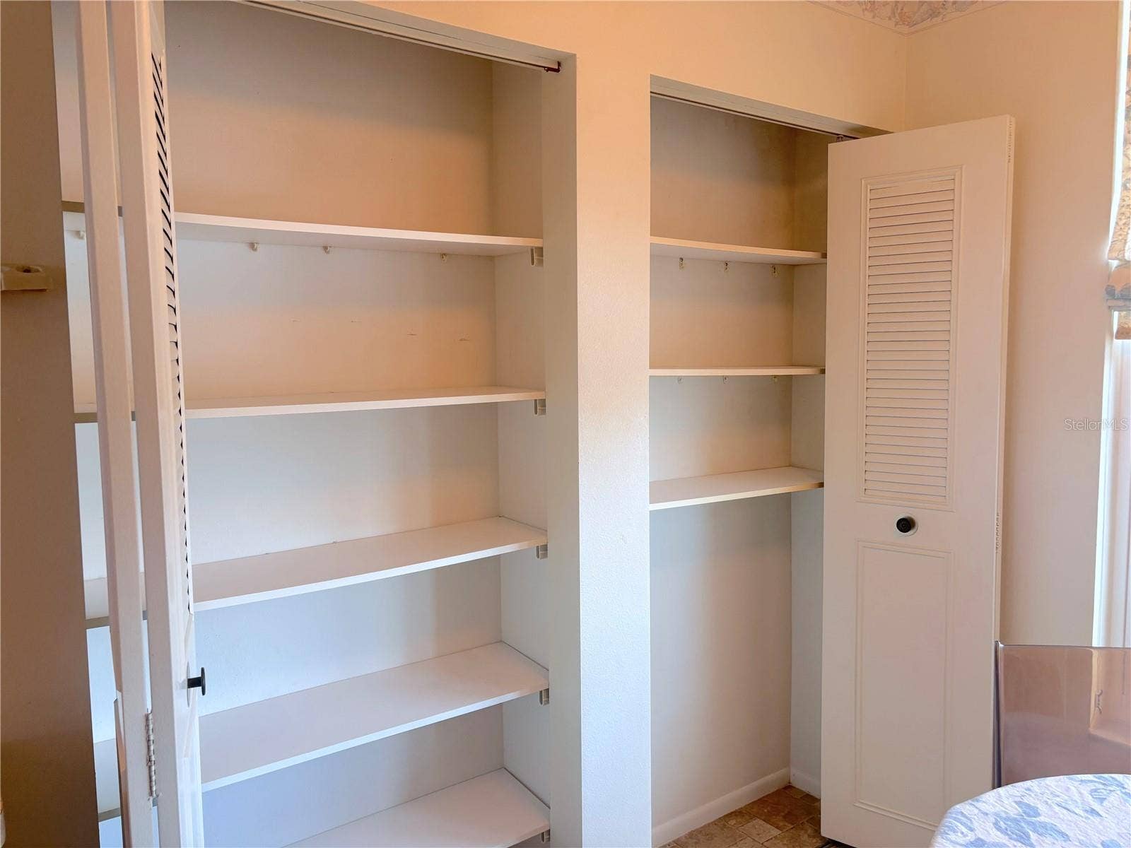 4460 FAIRWAYS BOULEVARD, #407, Bradenton, FL 34209 Pantry