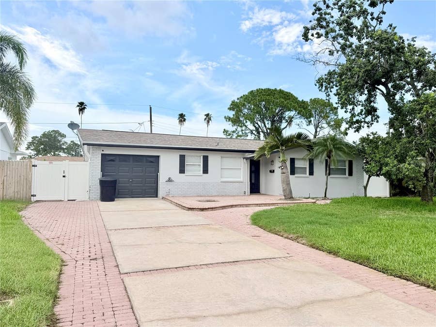 Property photo for 1827 OKLAHOMA AVENUE NE, St Petersburg, FL