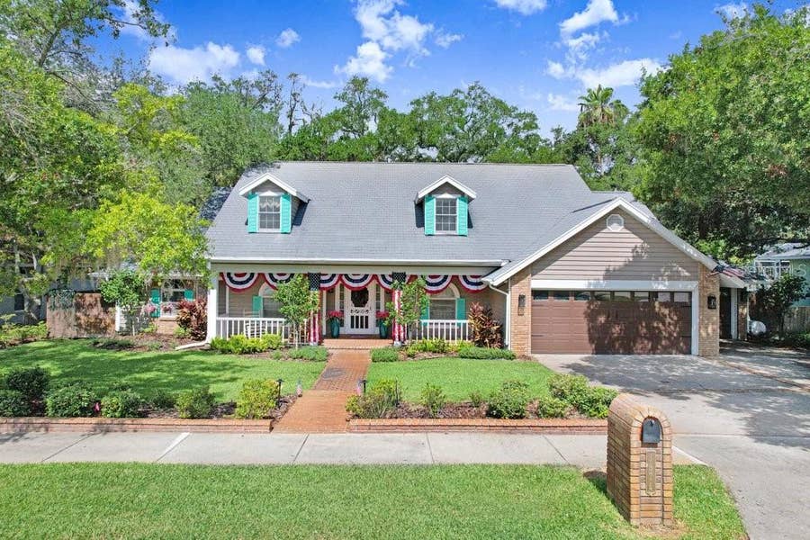 Property photo for 1976 DUNLOE CIRCLE, Dunedin, FL
