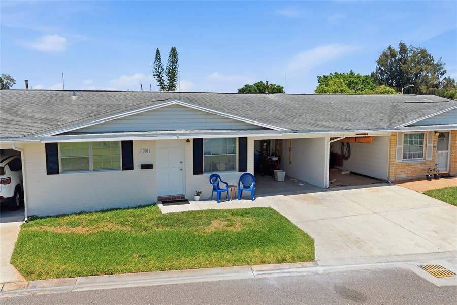 Property photo for 10013 DAHLIA ST N, Pinellas Park, FL