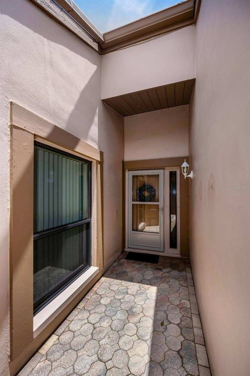 3477 HILLMOOR DRIVE, Palm Harbor, FL 34685 3477 HILLMOOR DRIVE, Palm Harbor, FL 34685