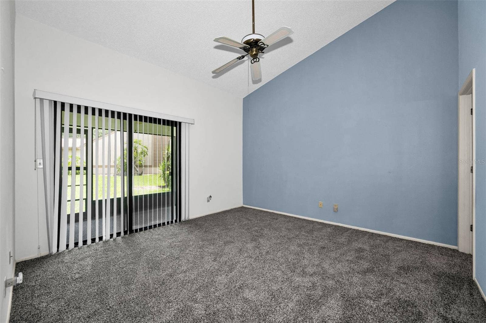 3477 HILLMOOR DRIVE, Palm Harbor, FL 34685 3477 HILLMOOR DRIVE, Palm Harbor, FL 34685