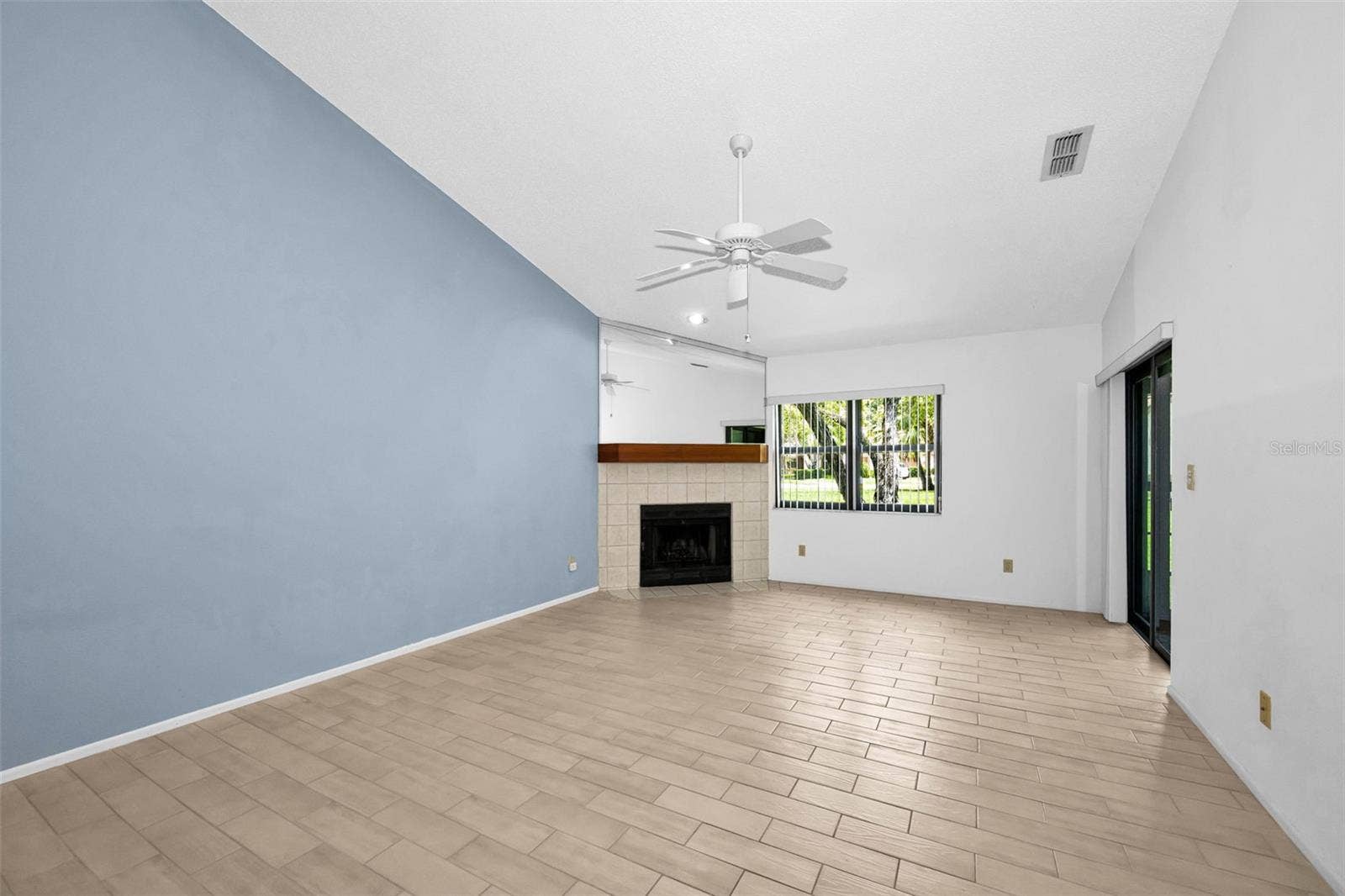 3477 HILLMOOR DRIVE, Palm Harbor, FL 34685 3477 HILLMOOR DRIVE, Palm Harbor, FL 34685