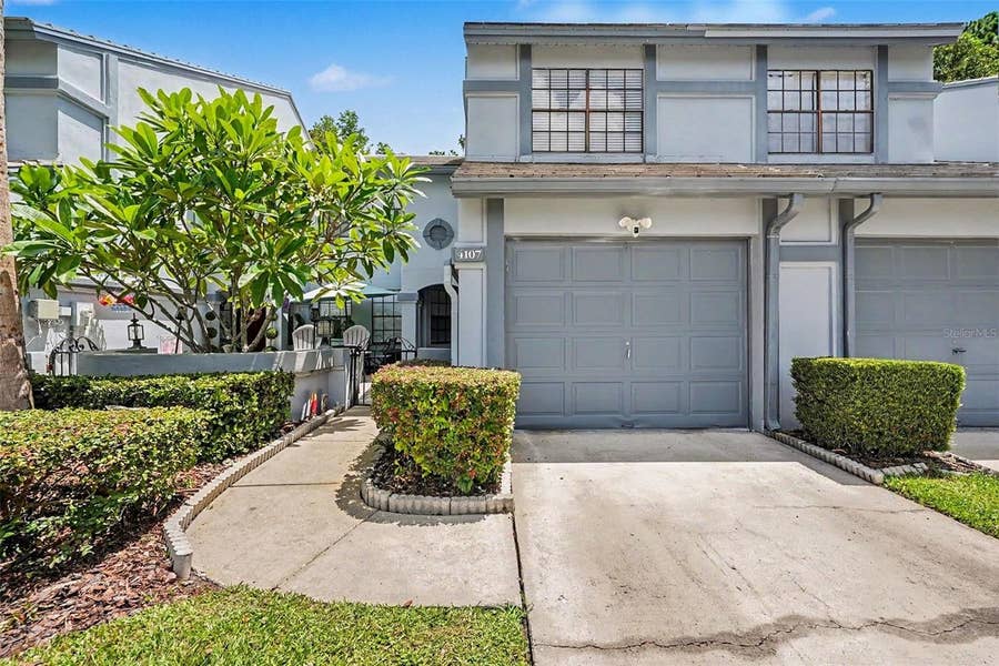 Property photo for 4107 BRENTWOOD PARK CIRCLE, Tampa, FL