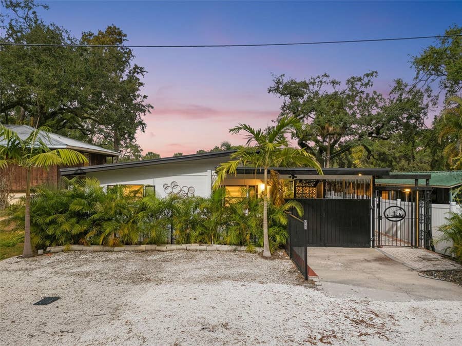 Property photo for 308 E HOLLYWOOD STREET, Tampa, FL