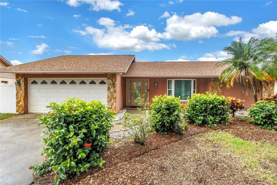 Property photo for 9212 RUSTIC PINES BOULEVARD W, Seminole, FL