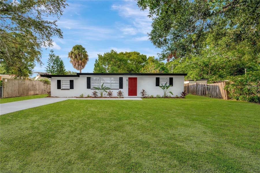Property photo for 4105 W MANGO AVENUE, Tampa, FL