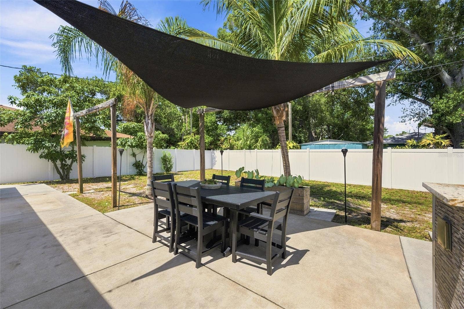 6230 CEDAR STREET NE, St Petersburg, FL 33702 6230 CEDAR STREET NE, St Petersburg, FL 33702