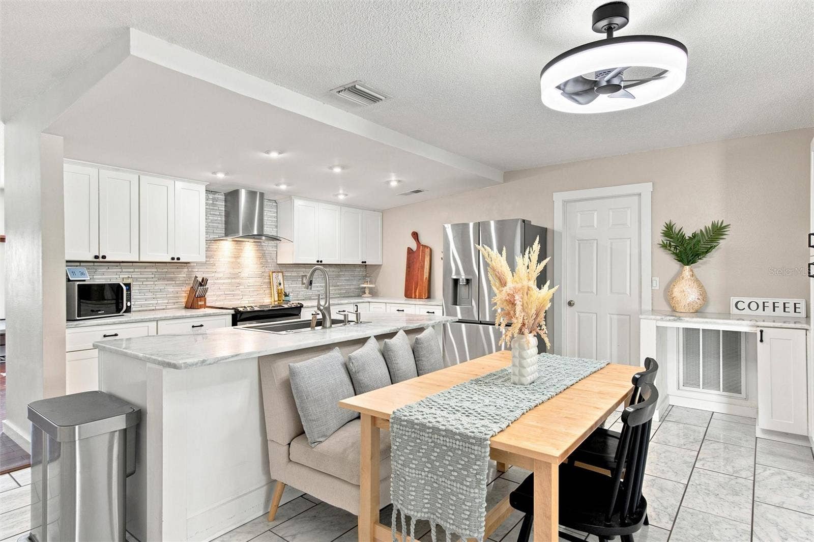 6230 CEDAR STREET NE, St Petersburg, FL 33702 6230 CEDAR STREET NE, St Petersburg, FL 33702