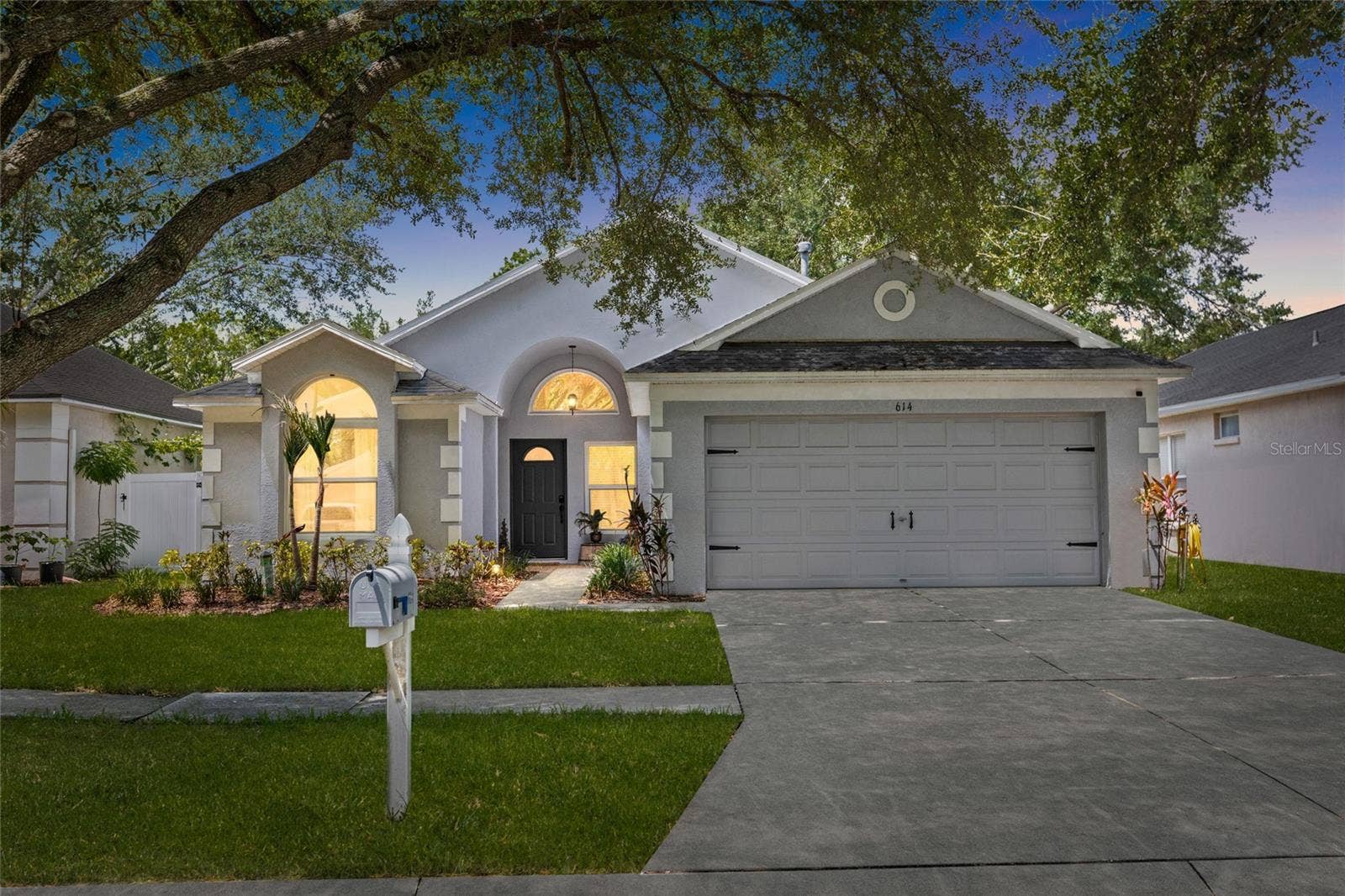 614 SOMERSTONE DRIVE, Valrico, FL 33594 614 SOMERSTONE DRIVE, Valrico, FL 33594