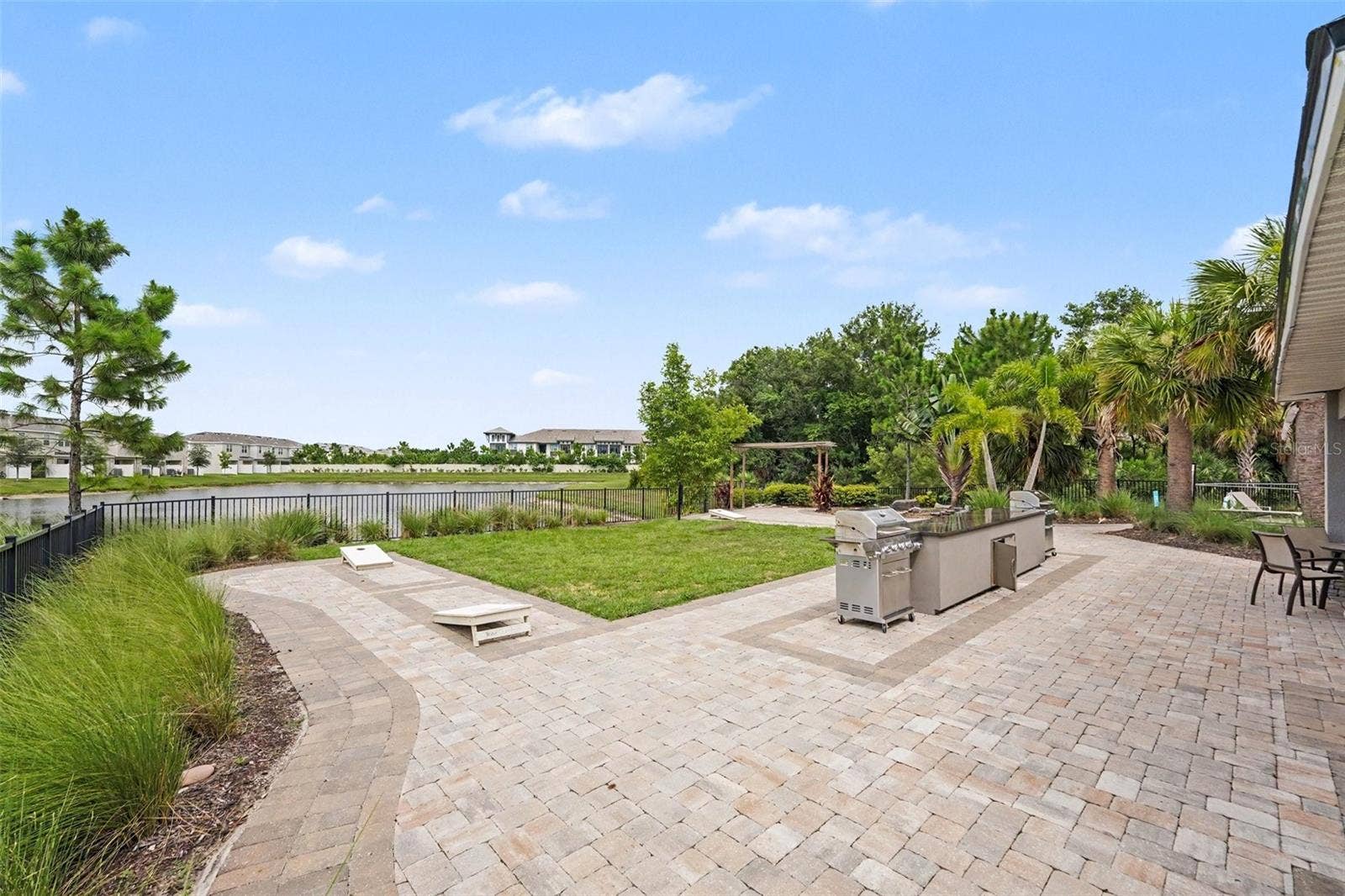 10573 OAKSIDE DRIVE, Palmetto, FL 34221 10573 OAKSIDE DRIVE, Palmetto, FL 34221