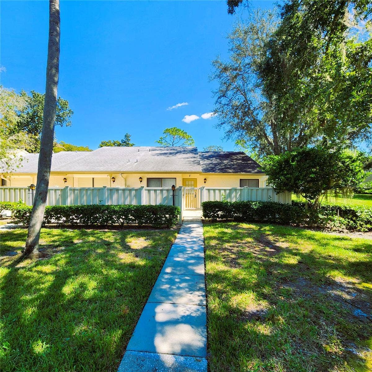 1333 SHADY PINE WAY, #F, Tarpon Springs, FL 34688 1333 Shady Pine Way #F