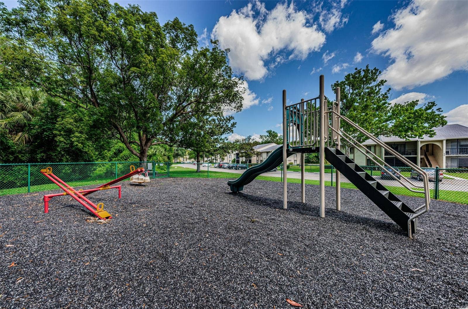 1333 SHADY PINE WAY, #F, Tarpon Springs, FL 34688 Playground