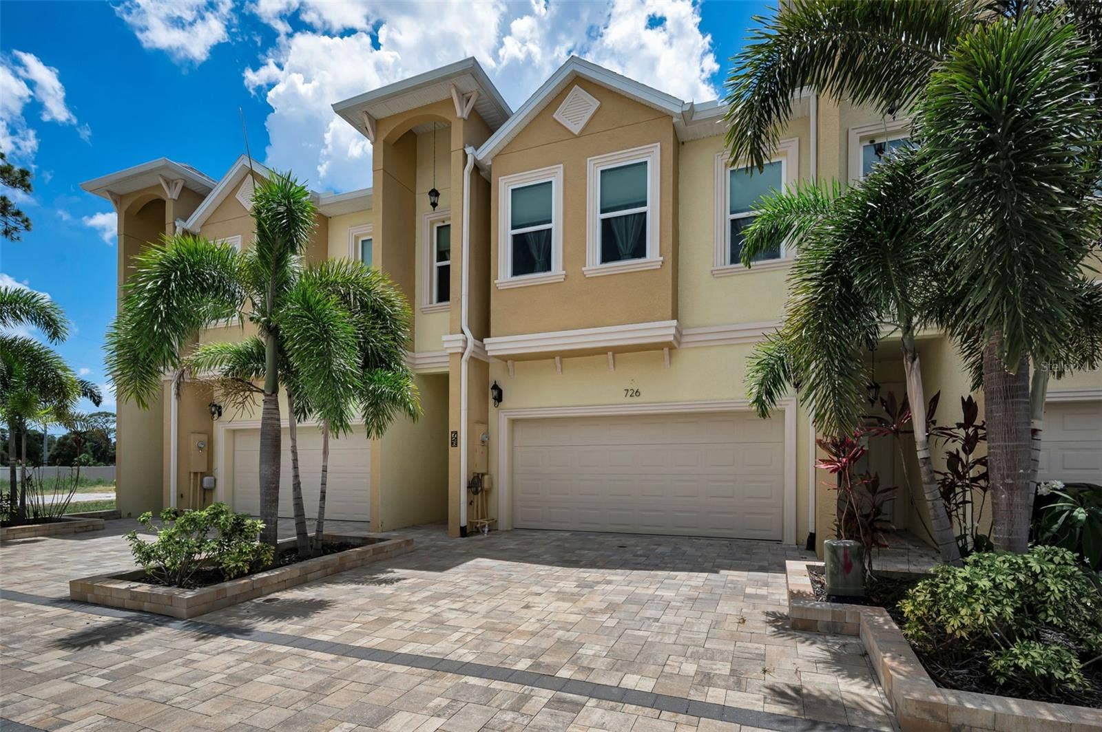 726 GRAND CYPRESS LANE, Tarpon Springs, FL 34689 726 GRAND CYPRESS LANE, Tarpon Springs, FL 34689