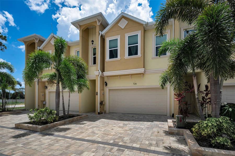Property photo for 726 GRAND CYPRESS LANE, Tarpon Springs, FL