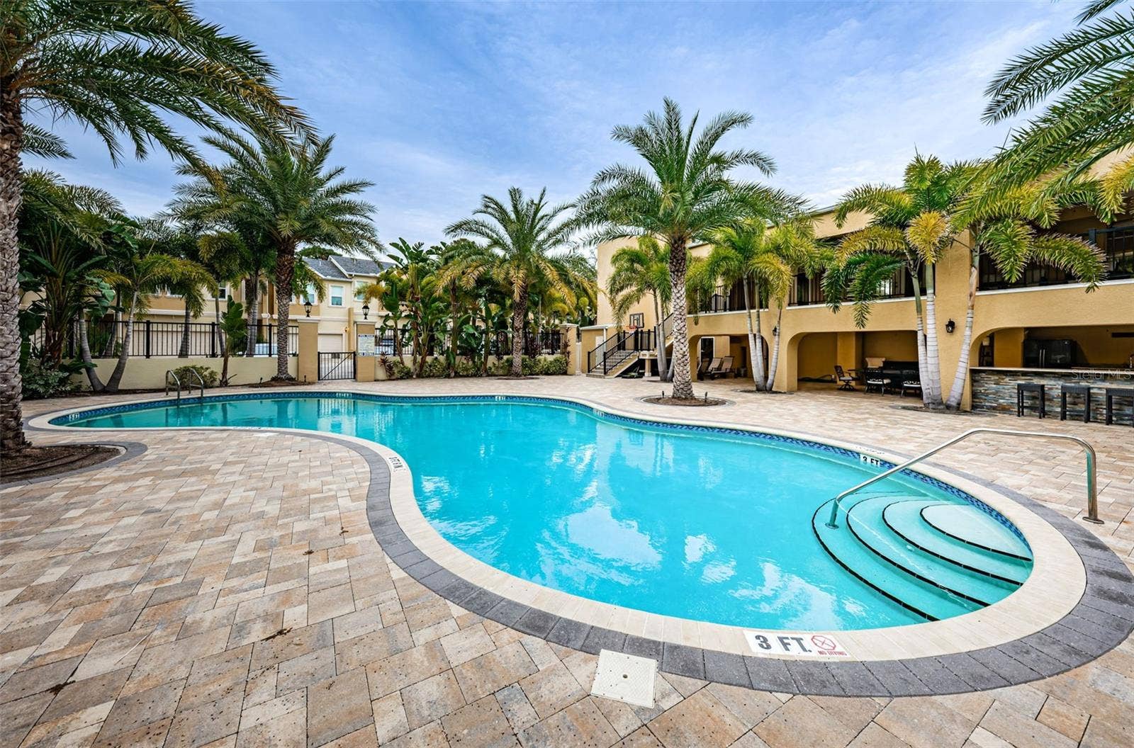 726 GRAND CYPRESS LANE, Tarpon Springs, FL 34689 726 GRAND CYPRESS LANE, Tarpon Springs, FL 34689
