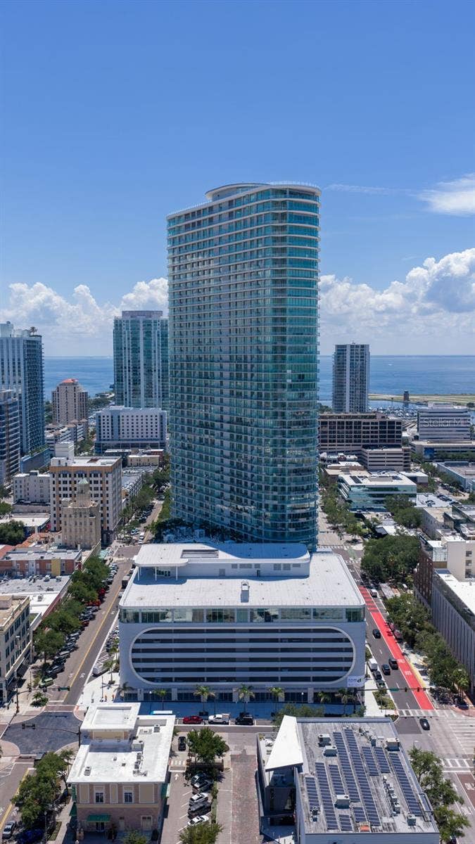 400 CENTRAL AVENUE, #1105, St Petersburg, FL 33701 400 CENTRAL AVENUE, #1105, St Petersburg, FL 33701