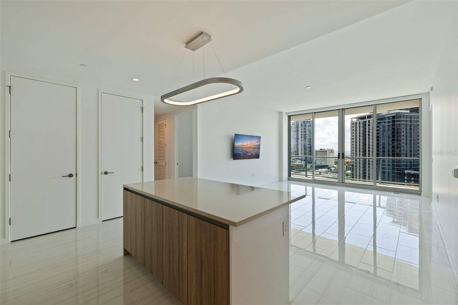 400 CENTRAL AVENUE, #1105, St Petersburg, FL 33701 400 CENTRAL AVENUE, #1105, St Petersburg, FL 33701