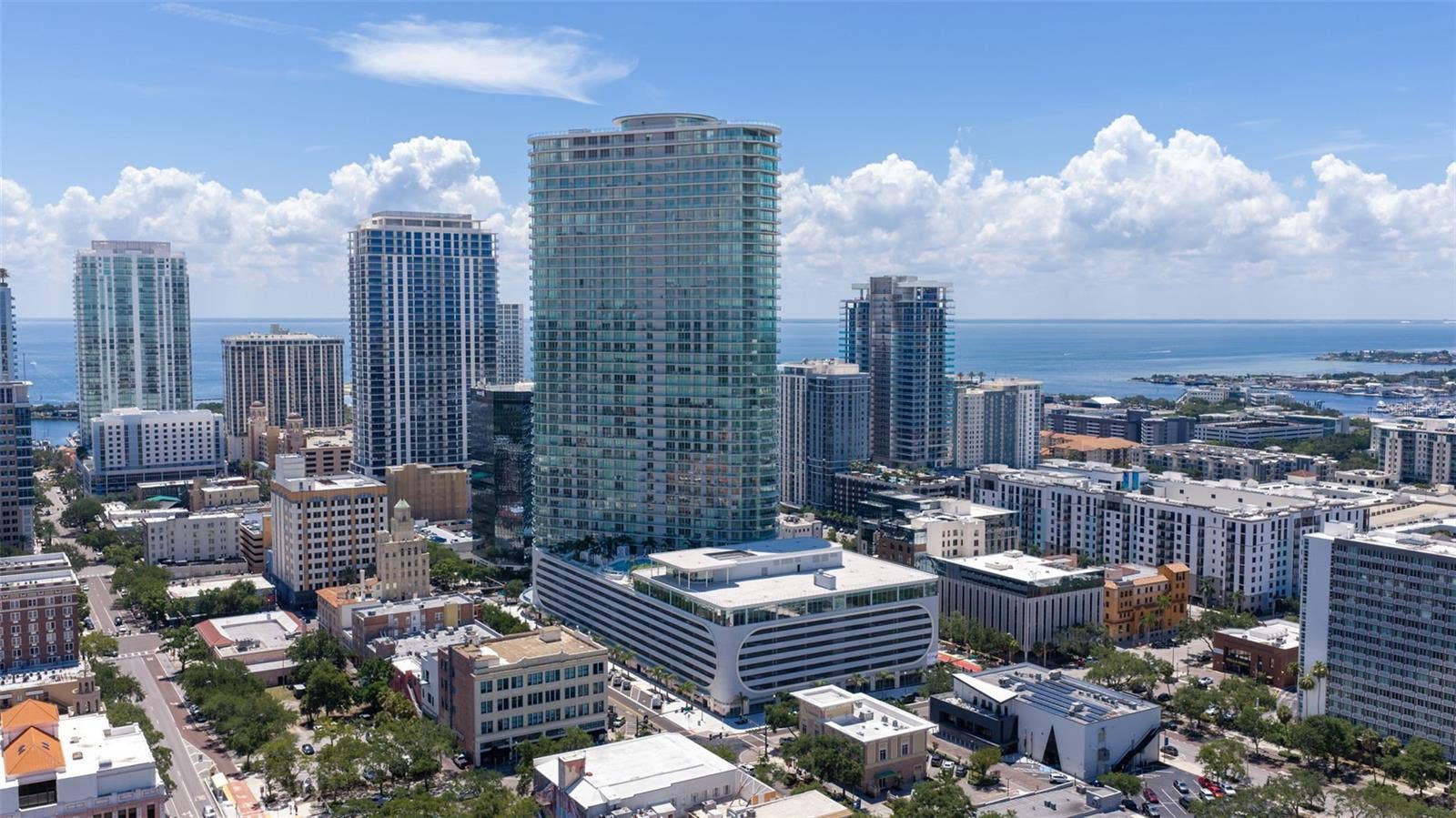 400 CENTRAL AVENUE, #1105, St Petersburg, FL 33701 400 CENTRAL AVENUE, #1105, St Petersburg, FL 33701
