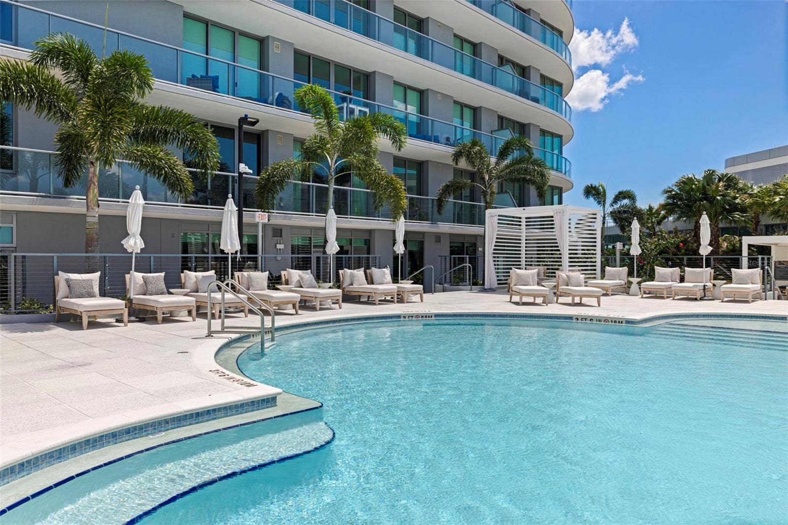 400 CENTRAL AVENUE, #1105, St Petersburg, FL 33701 400 CENTRAL AVENUE, #1105, St Petersburg, FL 33701