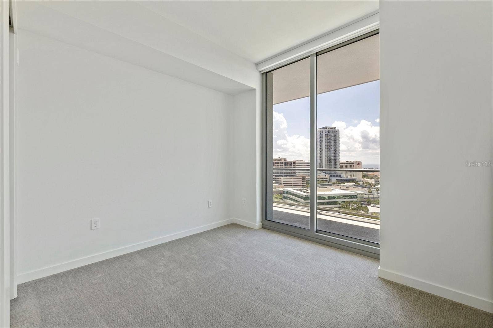 400 CENTRAL AVENUE, #1105, St Petersburg, FL 33701 400 CENTRAL AVENUE, #1105, St Petersburg, FL 33701