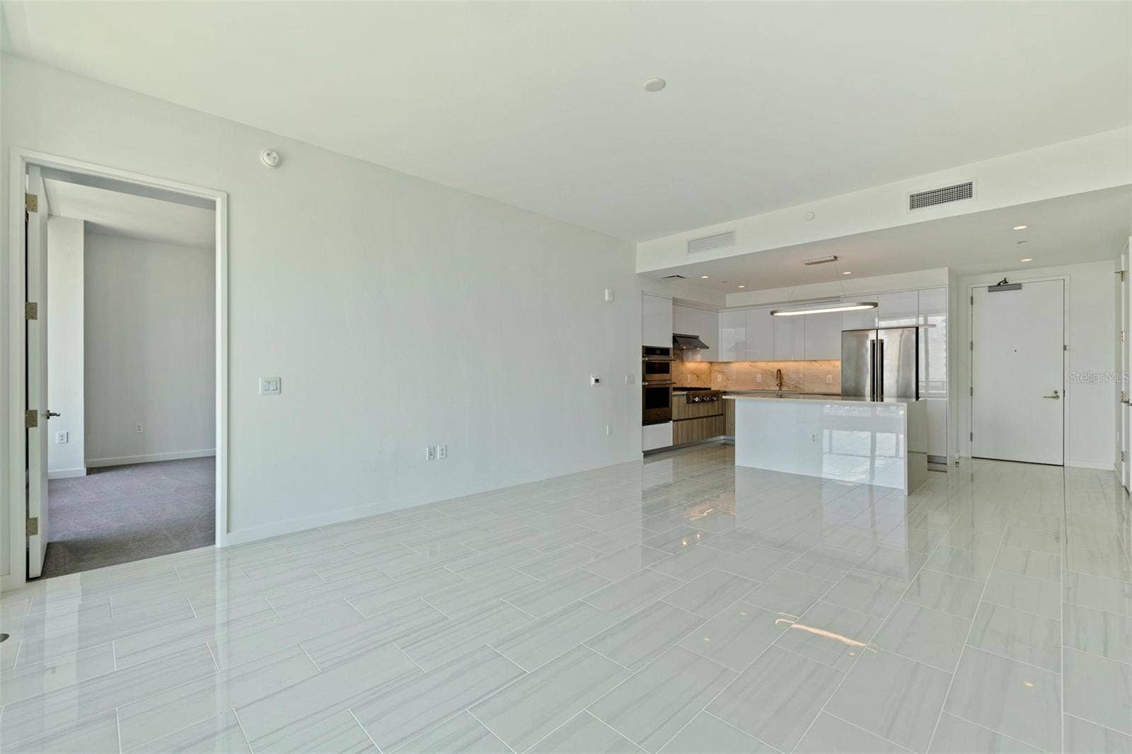 400 CENTRAL AVENUE, #1105, St Petersburg, FL 33701 400 CENTRAL AVENUE, #1105, St Petersburg, FL 33701