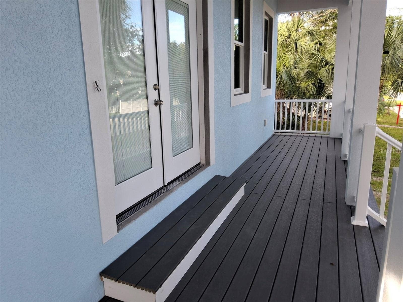 Front entry porch