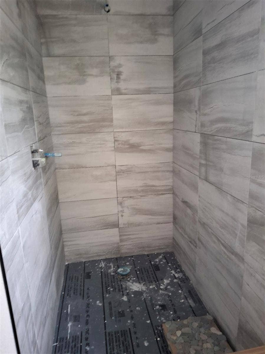 Walk in shower