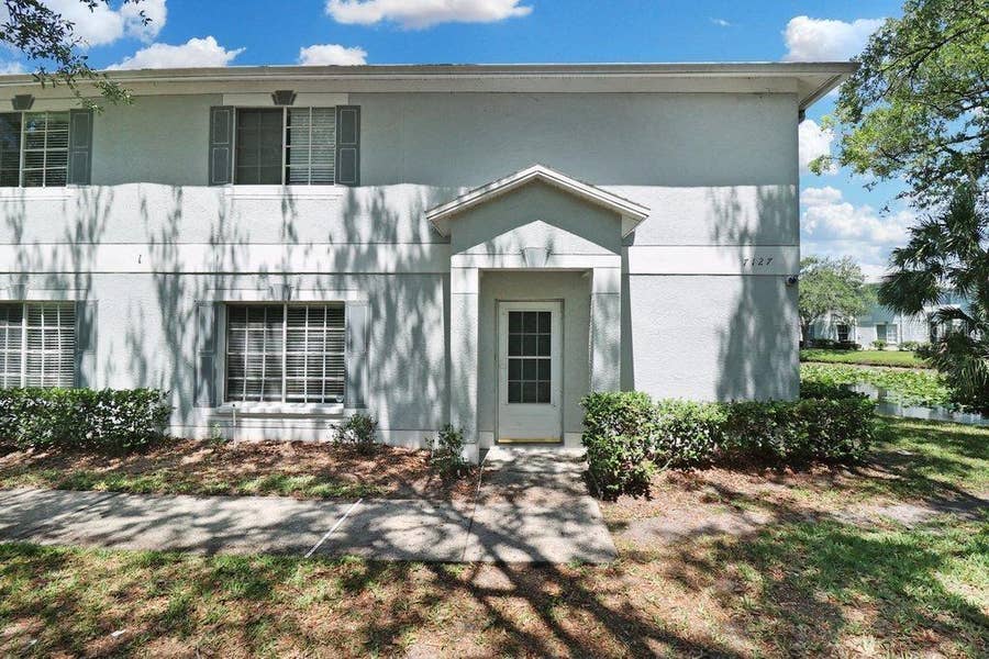 Property photo for 7127 WATERSIDE DRIVE, Tampa, FL