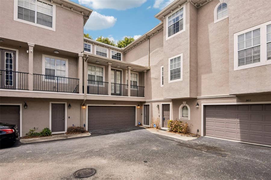 Property photo for 2613 ESPANA COURT, Tampa, FL