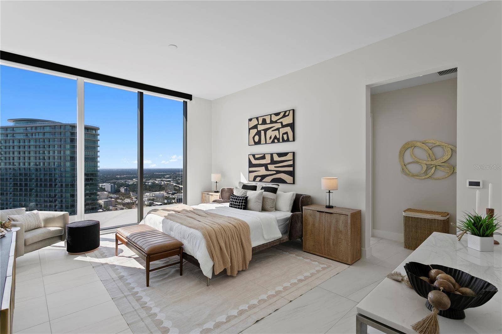 275 1ST AVENUE S, #4004, St Petersburg, FL 33701 Generous Primary Suite with Sunset Views
