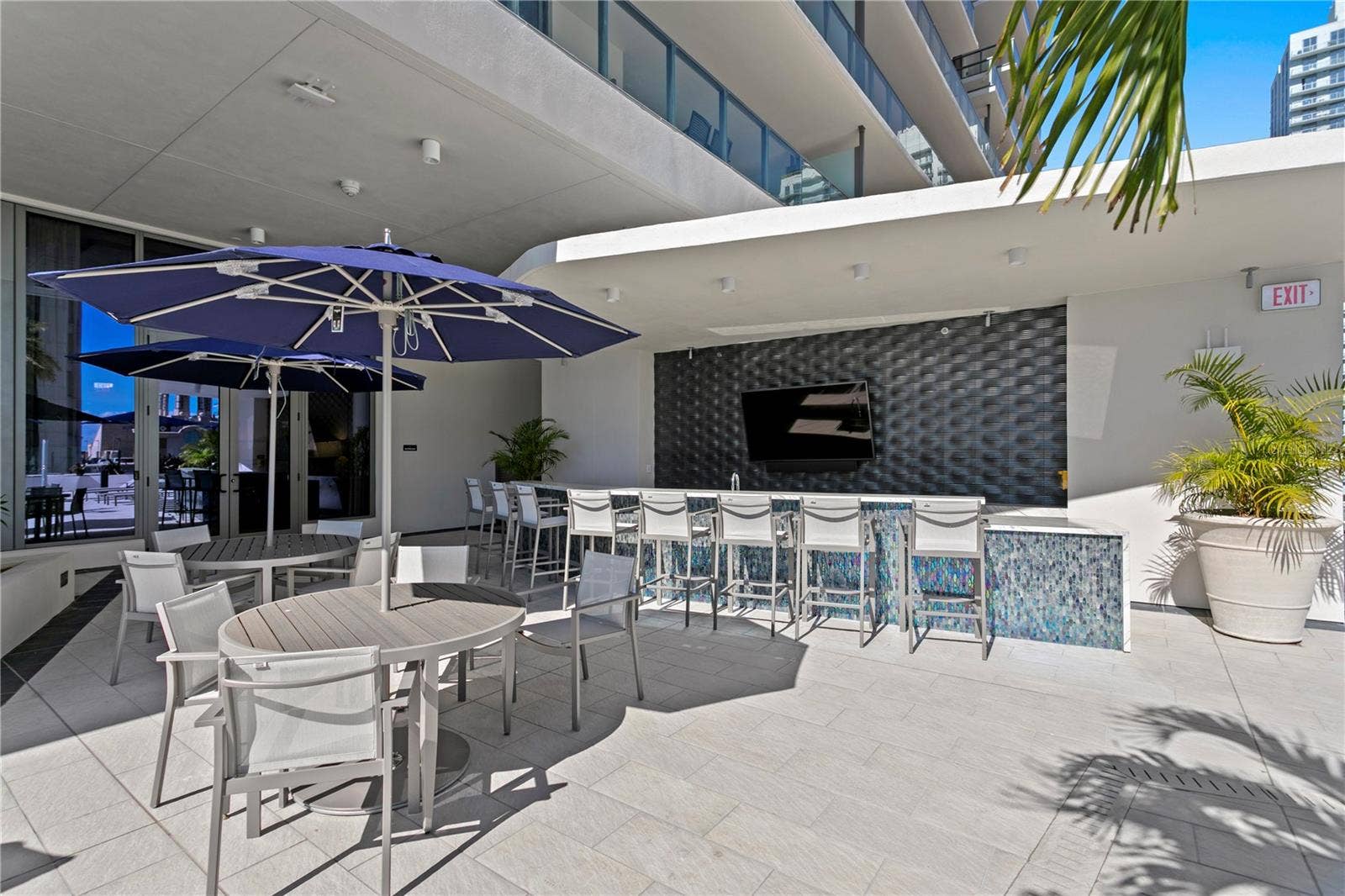 275 1ST AVENUE S, #4004, St Petersburg, FL 33701 Outdoor Entertainment Spot