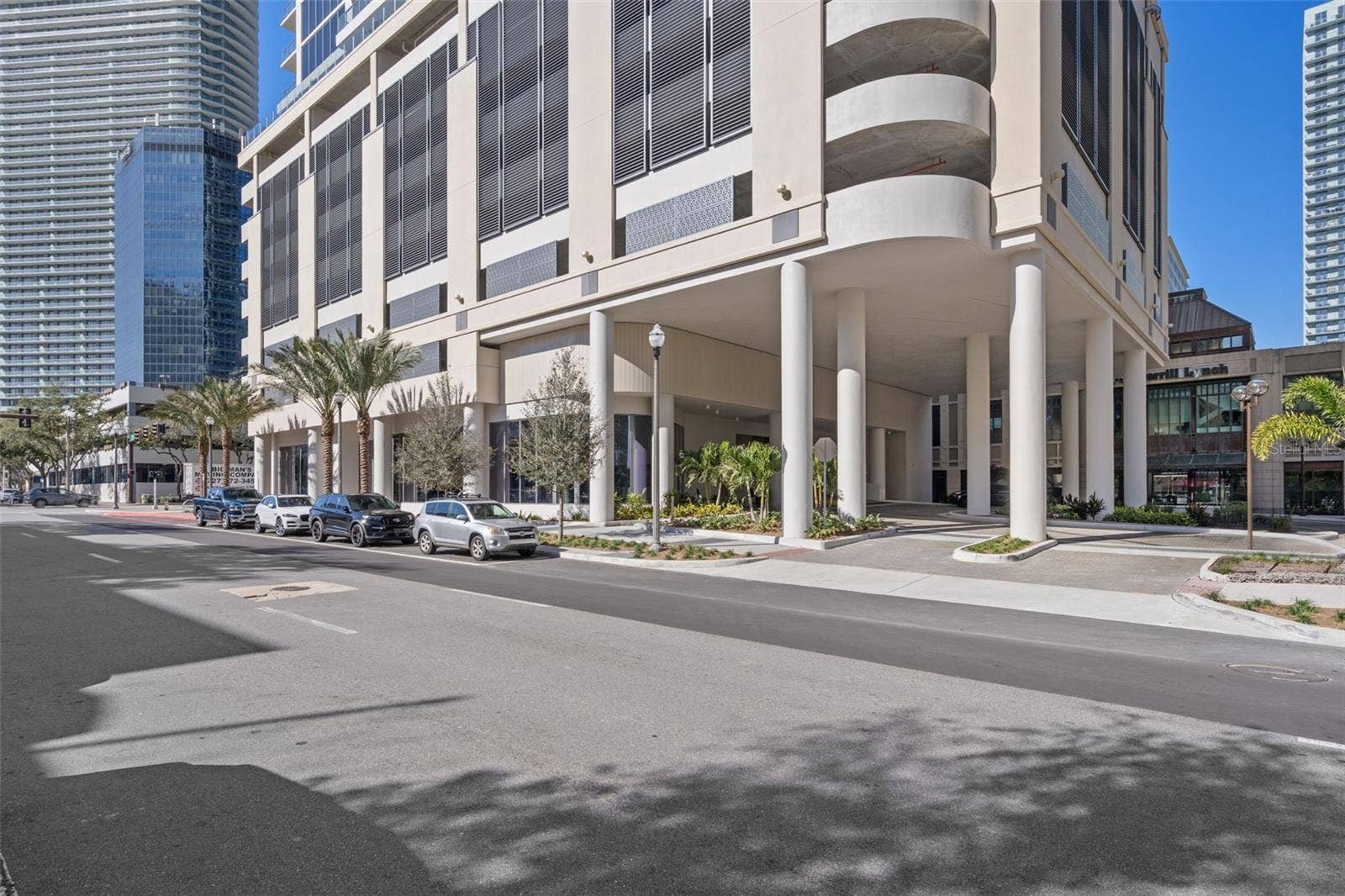 275 1ST AVENUE S, #4004, St Petersburg, FL 33701 Welcome to Your St. Petersburg Home!