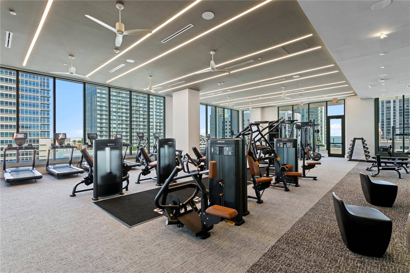 275 1ST AVENUE S, #4004, St Petersburg, FL 33701 Weight Machines and Cardio in the Large Fitness Room