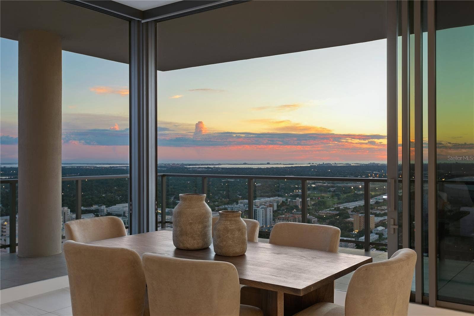 275 1ST AVENUE S, #4004, St Petersburg, FL 33701 Sunsets Over the Gulf