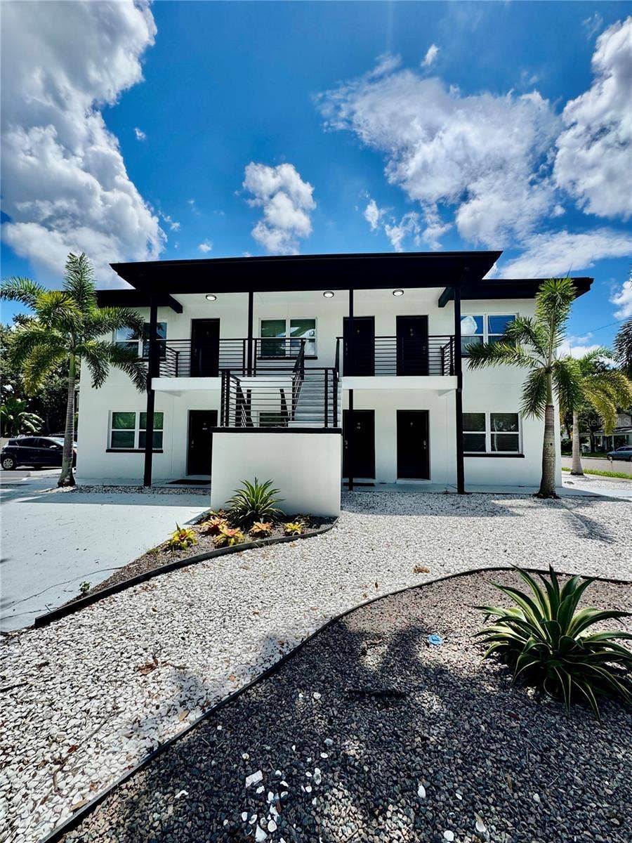Property photo for 1921 DR MARTIN LUTHER KING JR STREET N, #C5, St Petersburg, FL