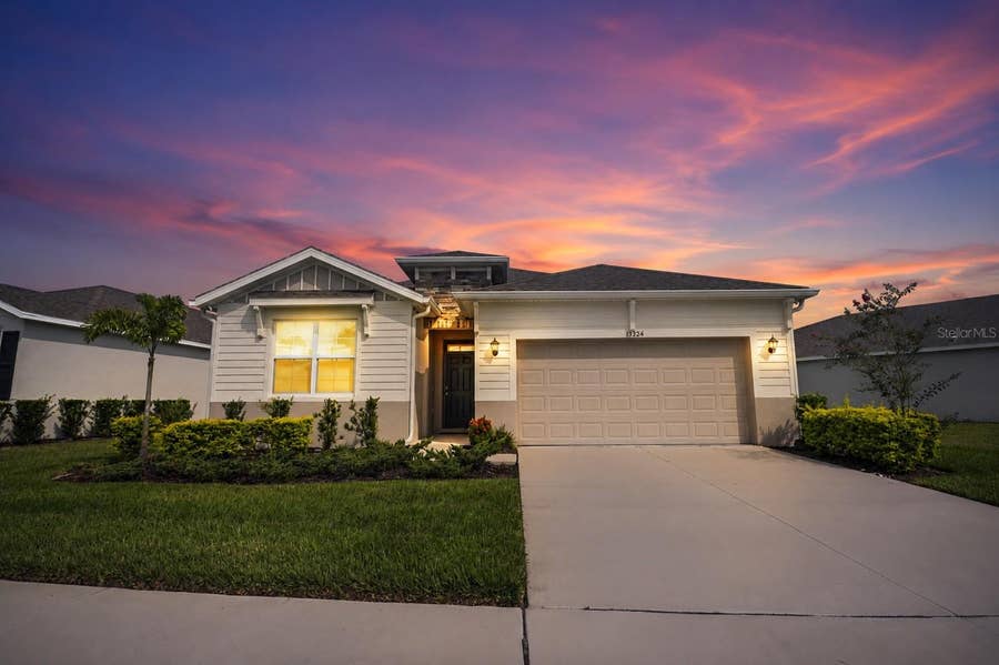 Property photo for 13324 WATERLEAF GARDEN CIRCLE, Riverview, FL