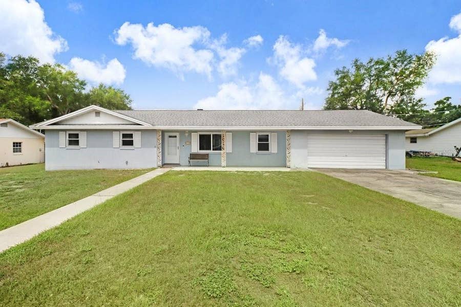 Property photo for 1203 LYNN AVENUE, Auburndale, FL